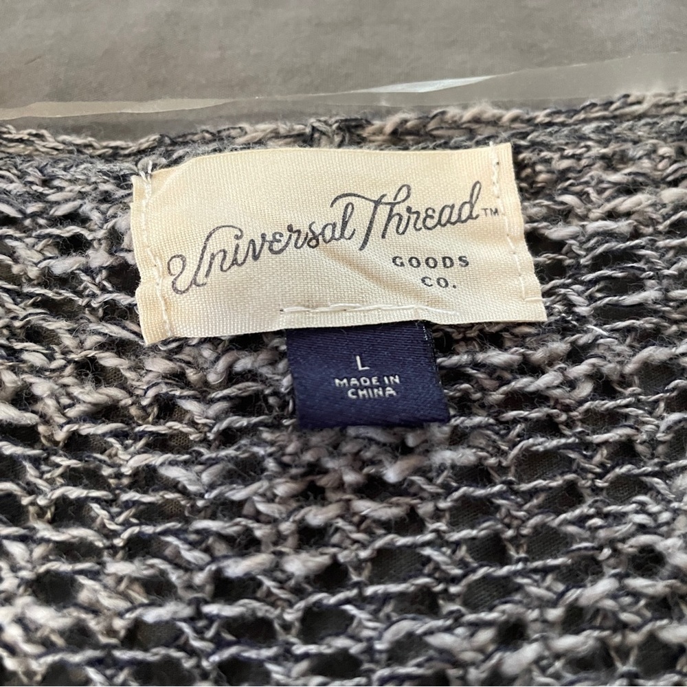 Universal Thread cardigan sz Large - Picture 9 of 9